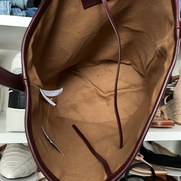 J Crew Berkeley Burgundy Leather Bucket Bag - Picture 9 of 12